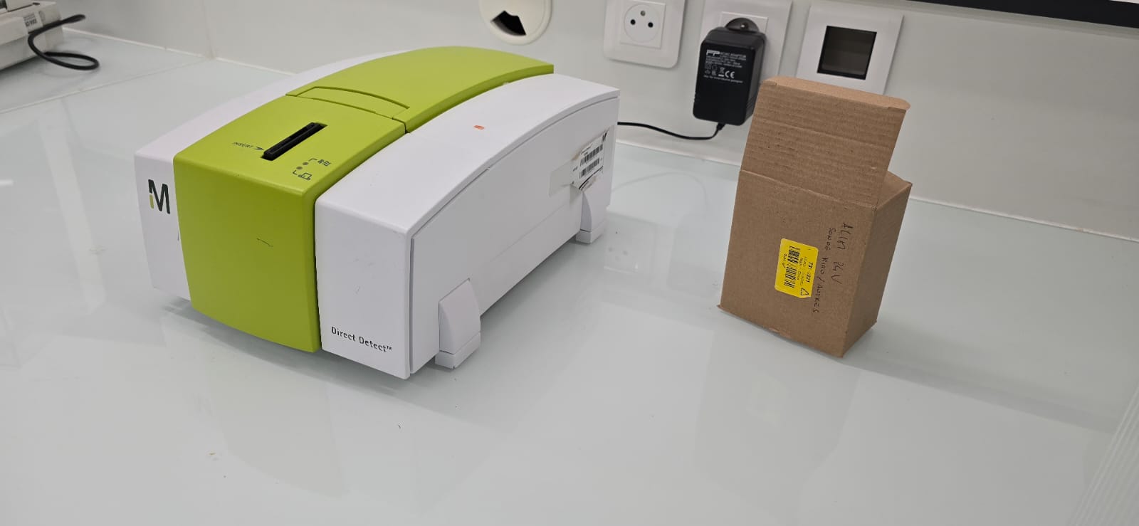 Système de Quantification Biomoléculaire Direct Detect™ – Image 2