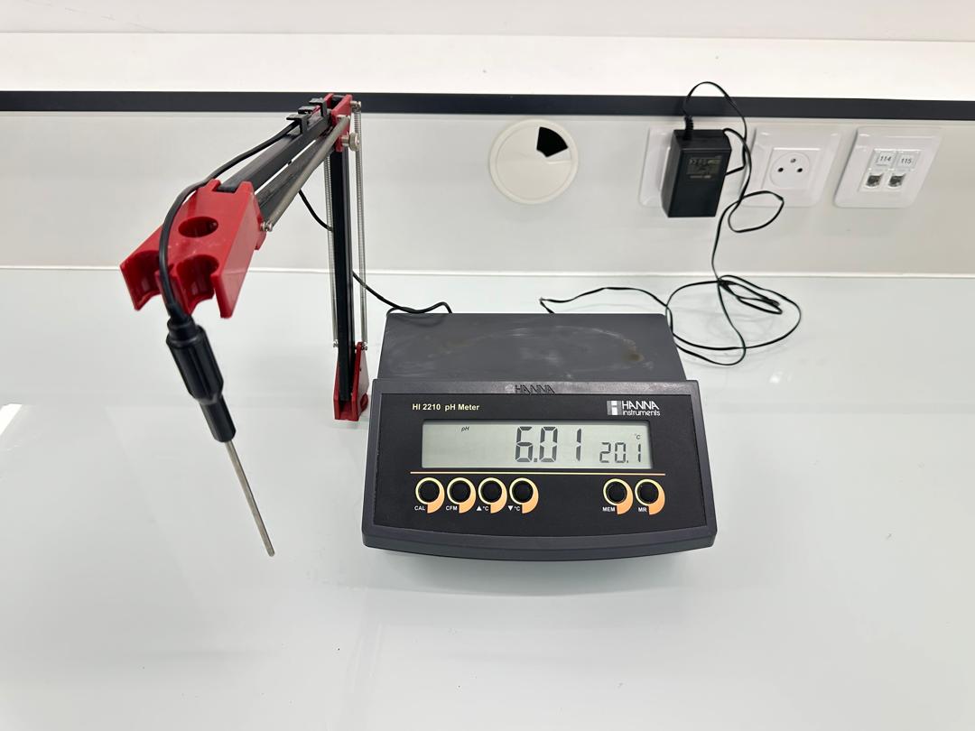 pH-mètre de paillasse Hanna Instruments HI-2210 – Image 3