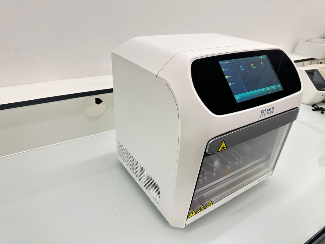 Extracteur d'acides nucléiques pour diagnostic clinique MGISP-NE32 – Image 5