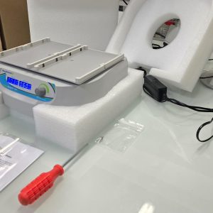 Agitateur de microplaques Orbi-Shaker™ MP de Benchmark Scientific