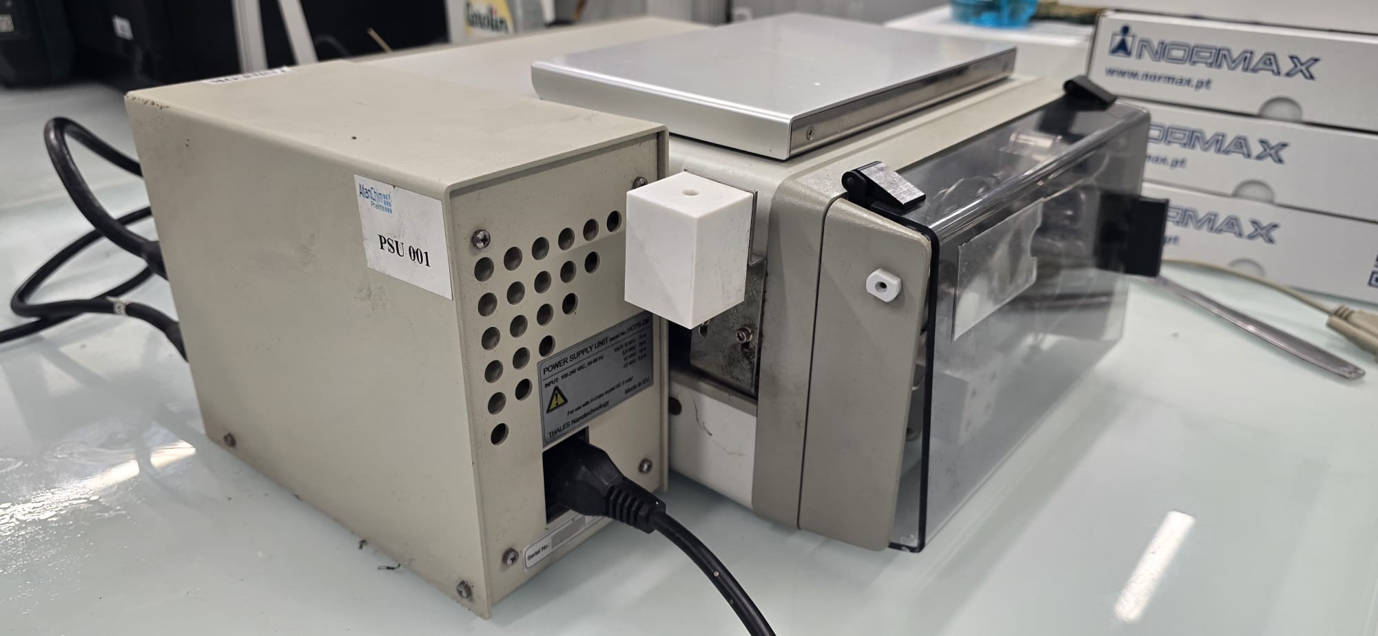 Réacteur d'hydrogénation à flux continu ThalesNano H-Cube model No .: HC 2-SS